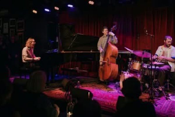 Bild för event - Klyv-Olle Trio