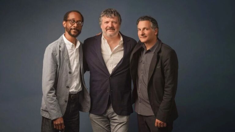 Bild för event - Jon Cowherd Trio with Tony Scherr & Brian Blade